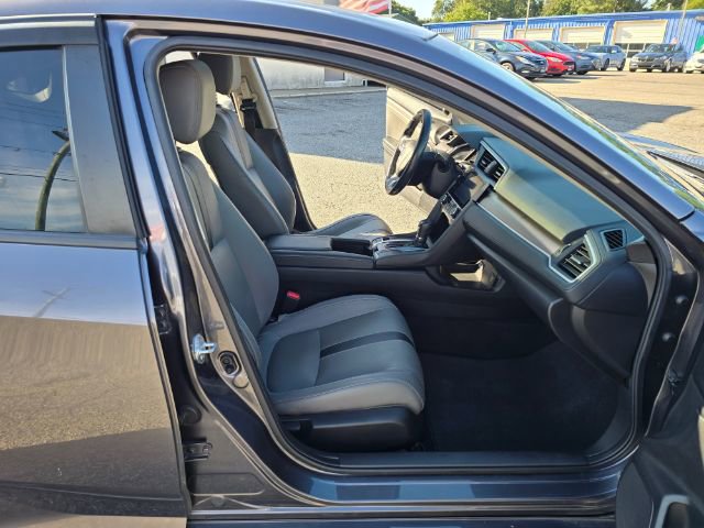 Used 2018 Honda Civic EX-L image 11