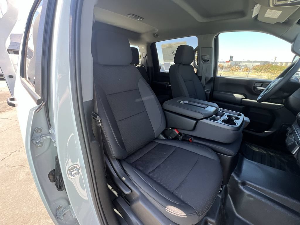 New 2026 Chevrolet Silverado 2500 W/T w/ WT Convenience Package AWD/4WD image 30