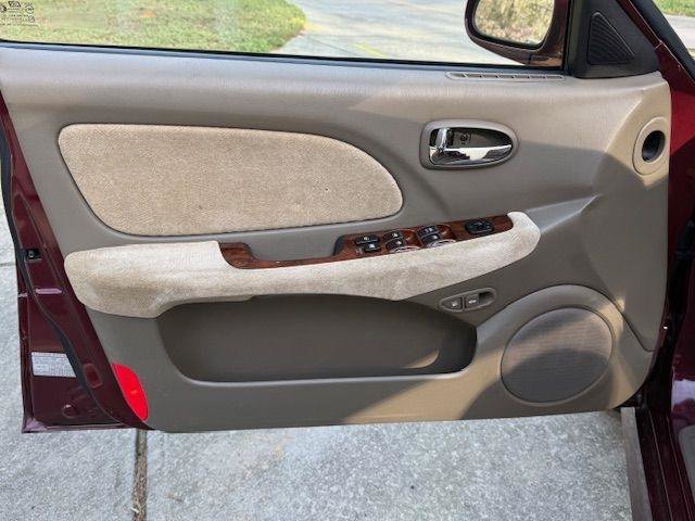 Used 2002 Hyundai Sonata LX FWD image 20