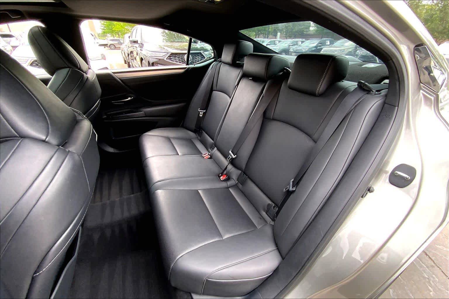 Used 2021 Lexus ES 350 F Sport w/ Accessory Package FWD image 20