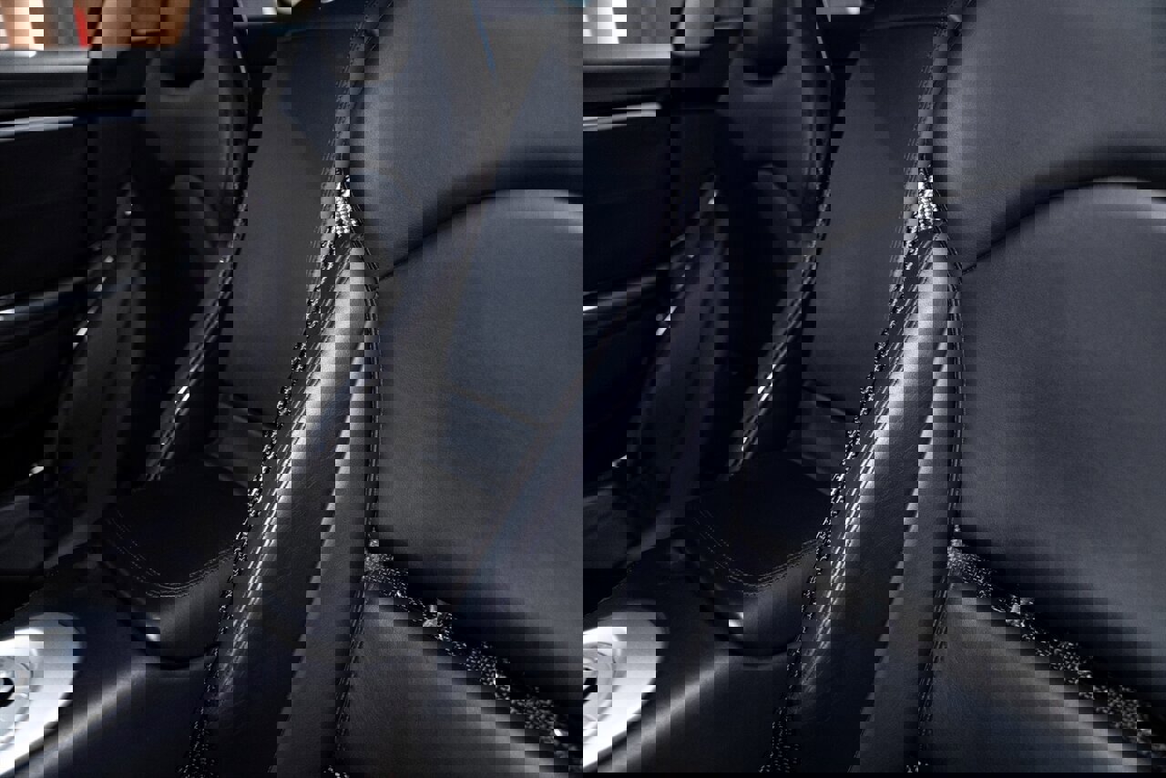 Used 2006 Mercedes-Benz SLR image 17