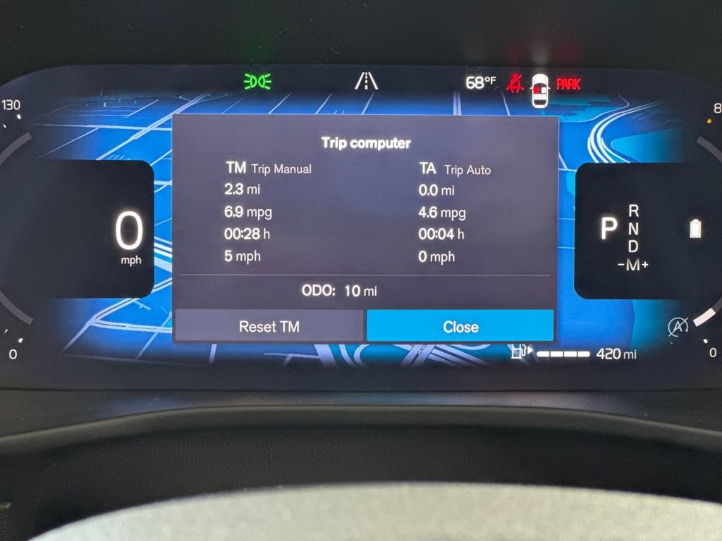 New 2026 Volvo XC40 B5 Plus w/ Protection Package Premier image 27