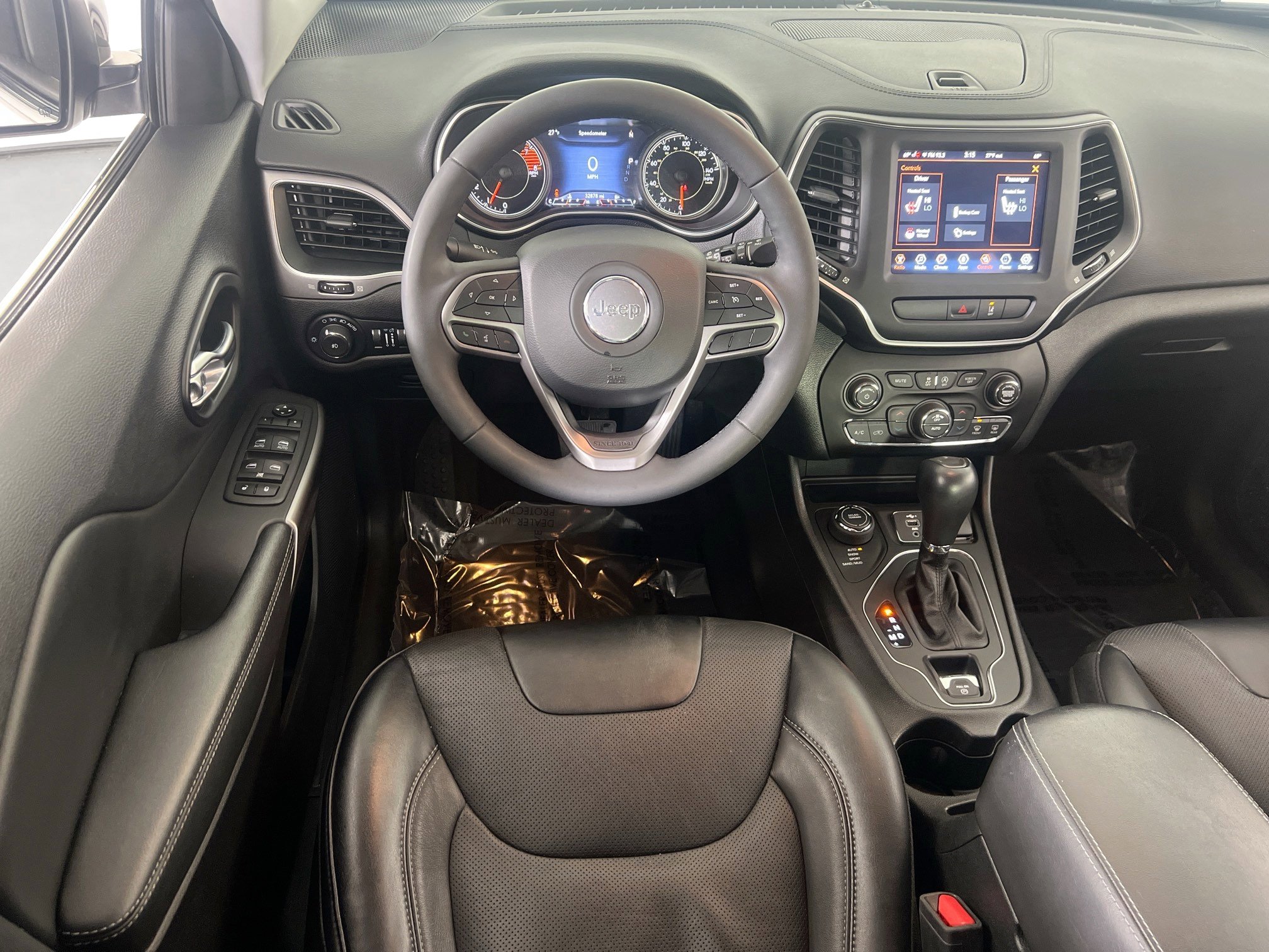 Used 2022 Jeep Cherokee Latitude Lux image 21