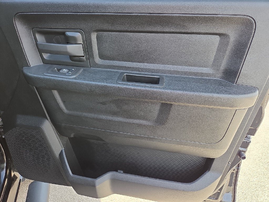 Used 2025 RAM 3500 Tradesman AWD/4WD image 15