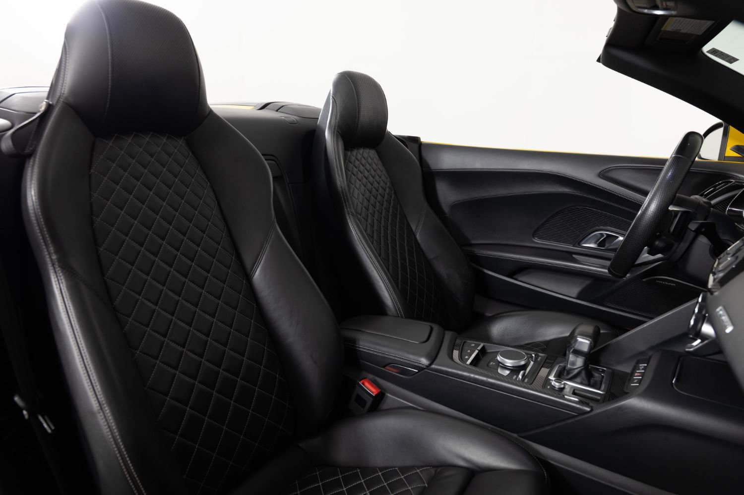 Used 2017 Audi R8 V10 AWD/4WD image 32
