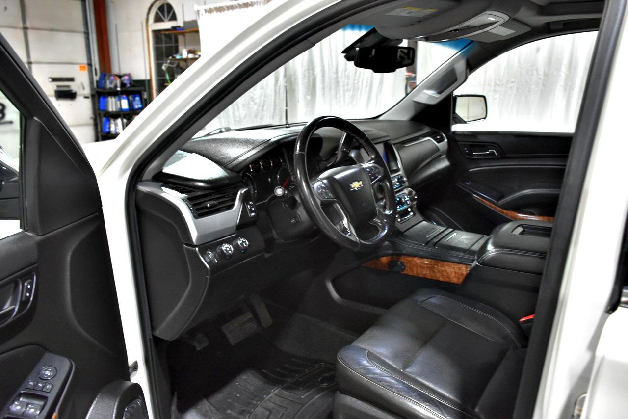 Used 2015 Chevrolet Tahoe LTZ image 12