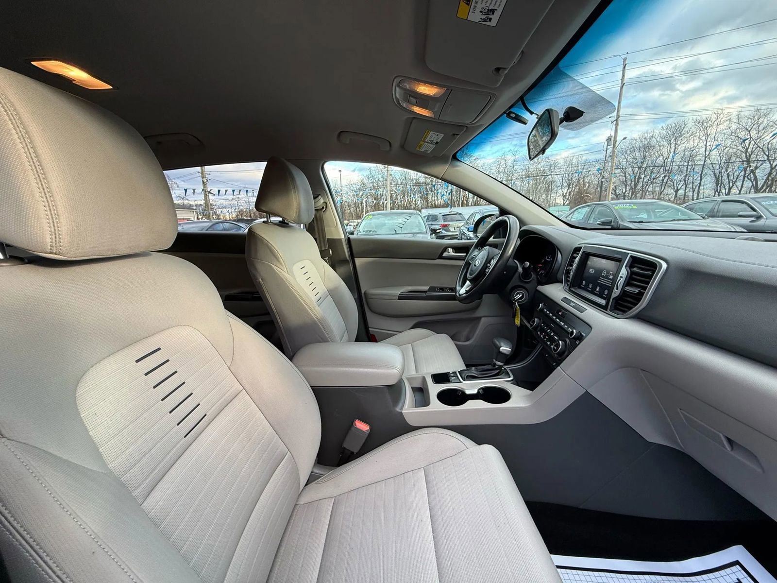 Used 2017 Kia Sportage LX w/ LX Popular Package image 46