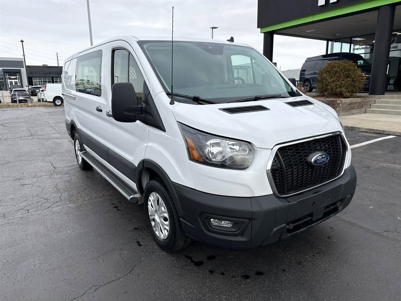 Used 2024 Ford Transit 250 w/ Exterior Upgrade Package image 2