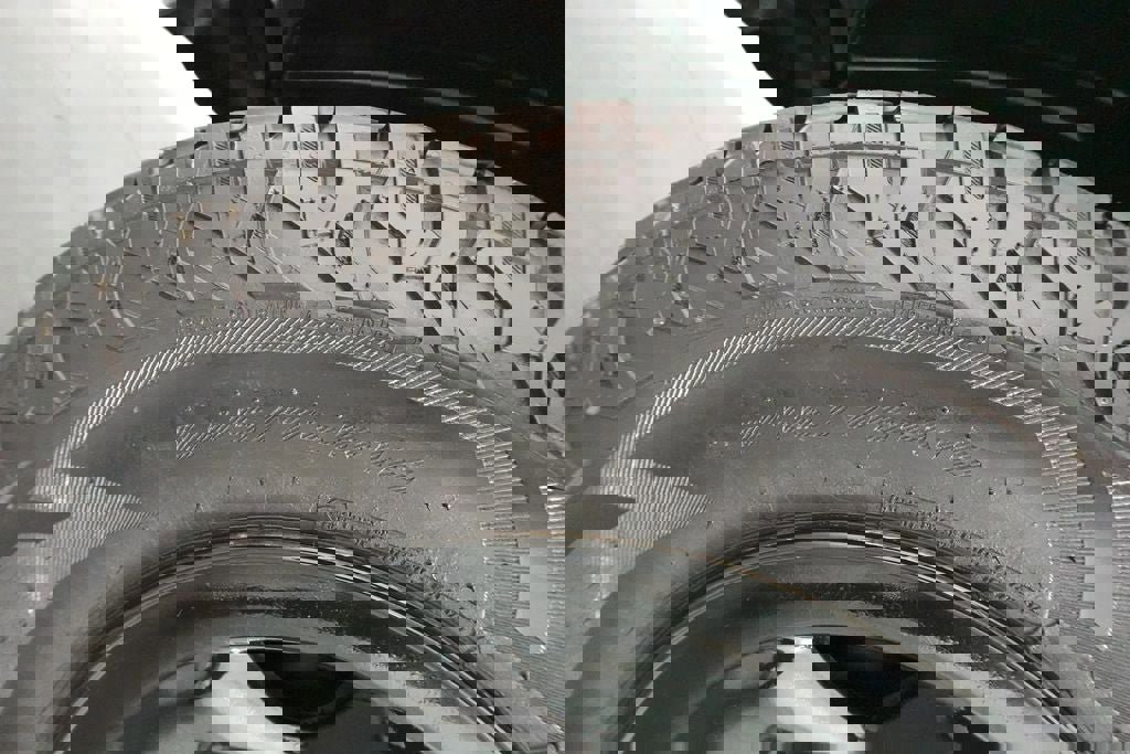 Used 2020 Toyota Tacoma SR5 image 31