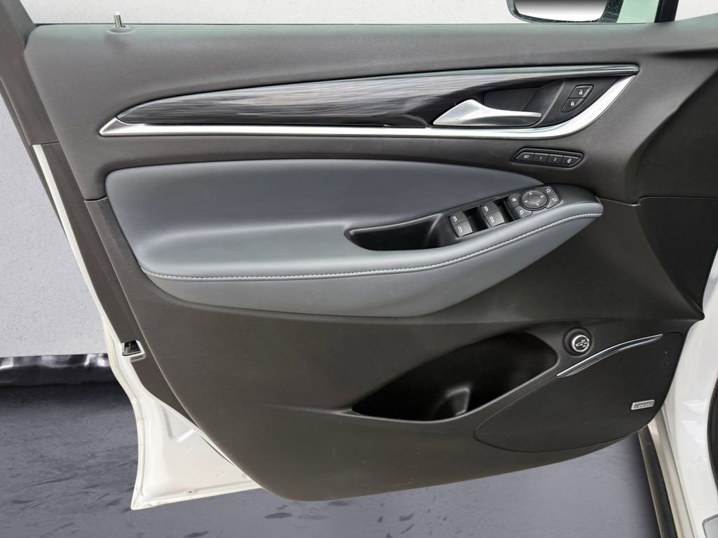 Used 2023 Buick Enclave Premium w/ Experience Buick Package image 19