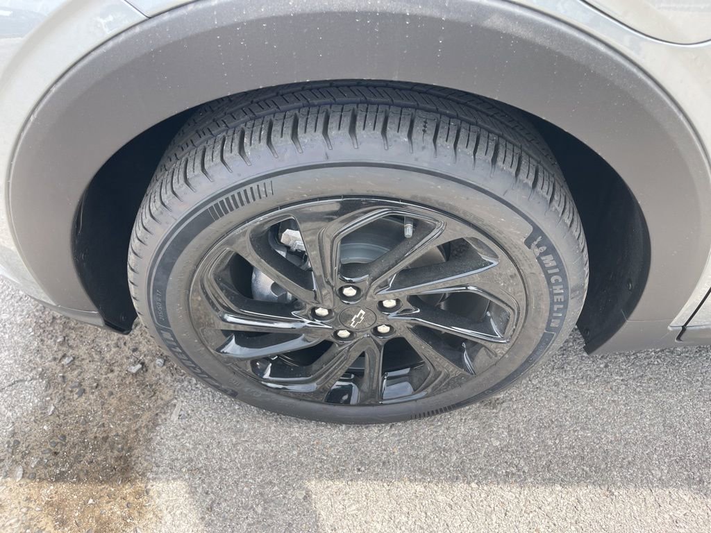 New 2027 Chevrolet Bolt RS image 9