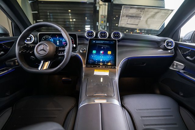 New 2026 Mercedes-Benz GLC 300 4MATIC image 9