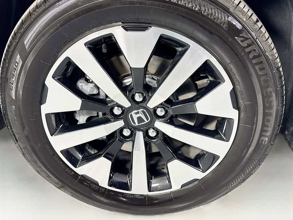 Certified 2026 Honda Odyssey EX-L image 44