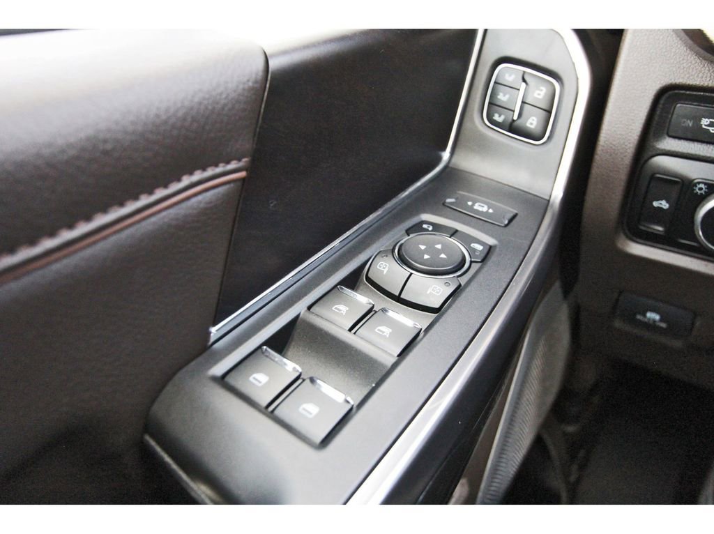 Used 2024 Ford F350 King Ranch w/ Chrome Package image 17