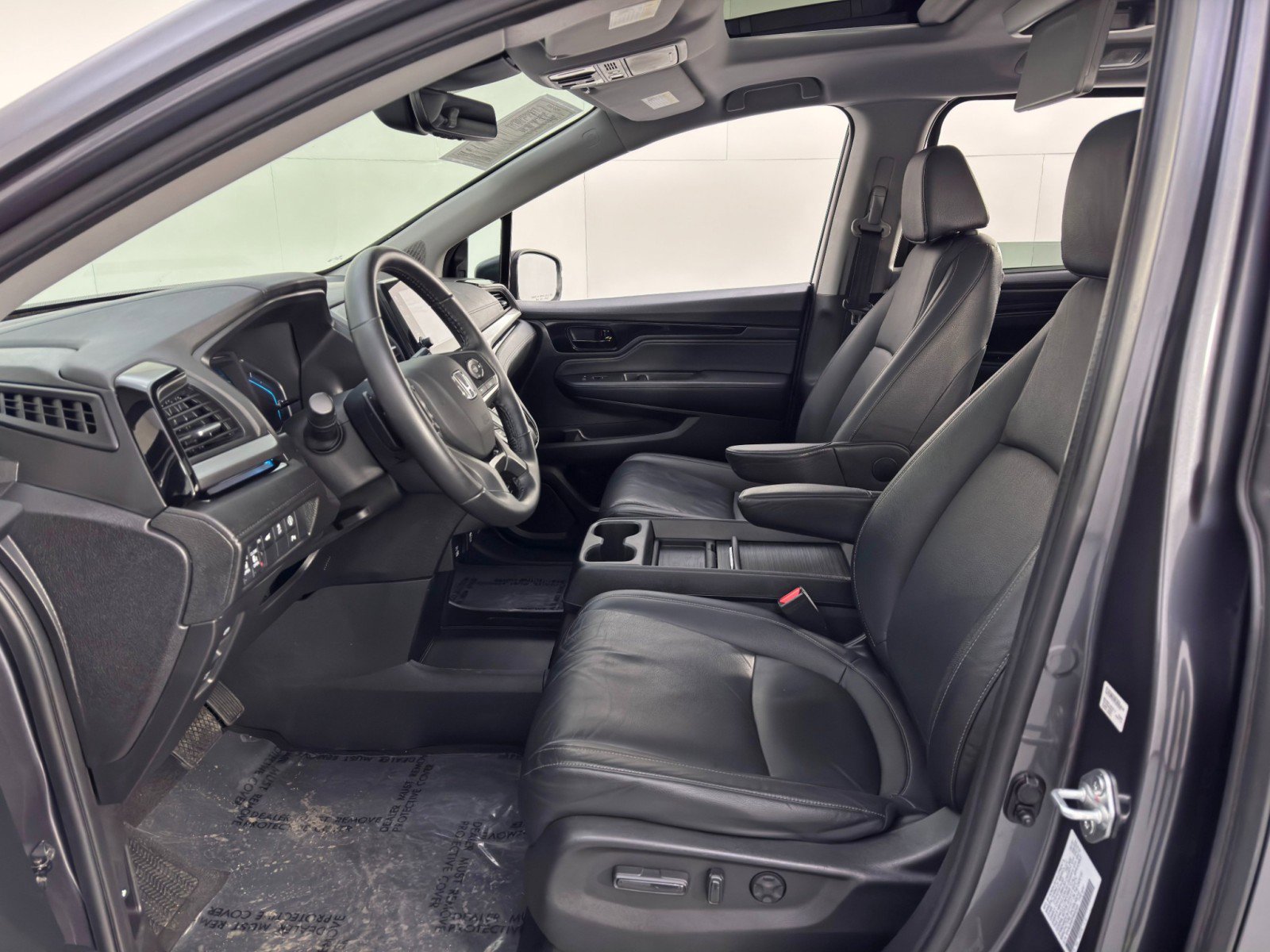Used 2023 Honda Odyssey Touring image 16