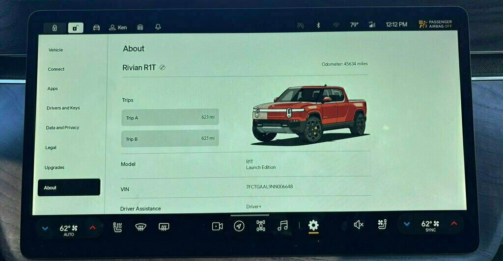 Used 2022 Rivian R1T Launch Edition image 27