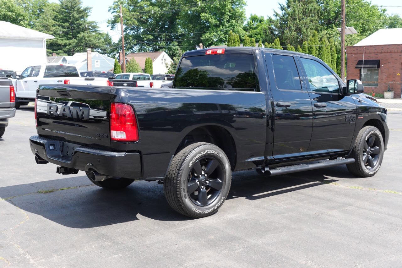 Used 2022 RAM 1500 Express w/ Wheel & Sound Group AWD/4WD image 4