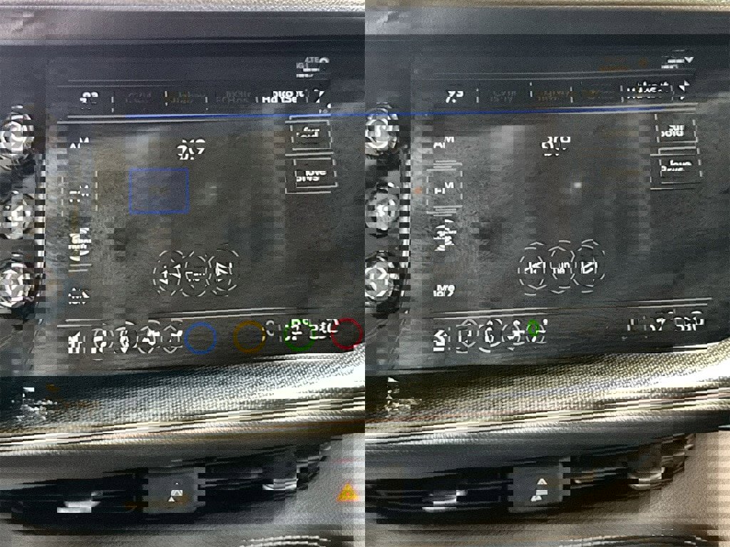 Used 2023 Buick Envision Preferred image 19