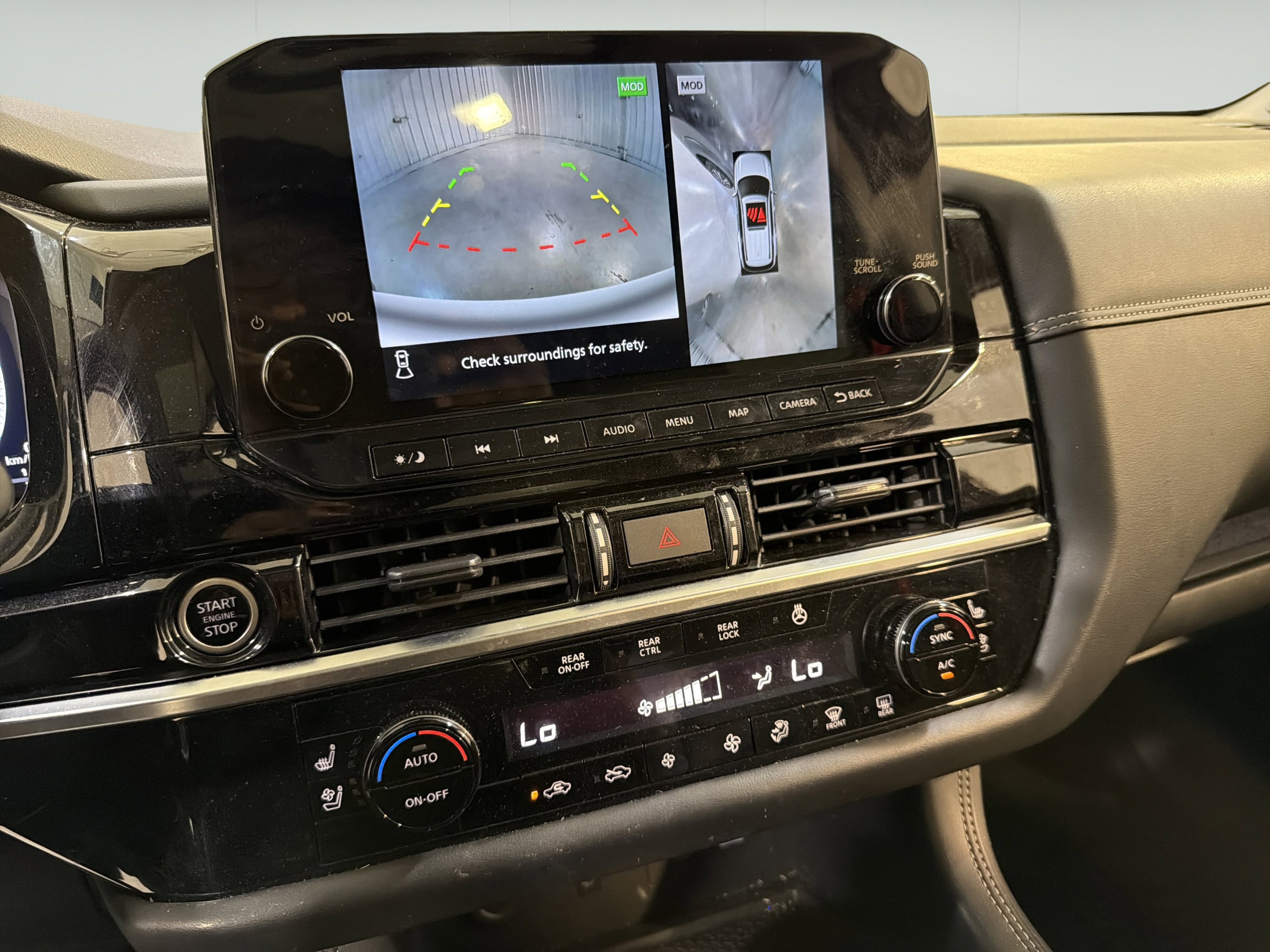 Used 2022 Nissan Pathfinder Platinum w/ Cargo Package FWD image 19