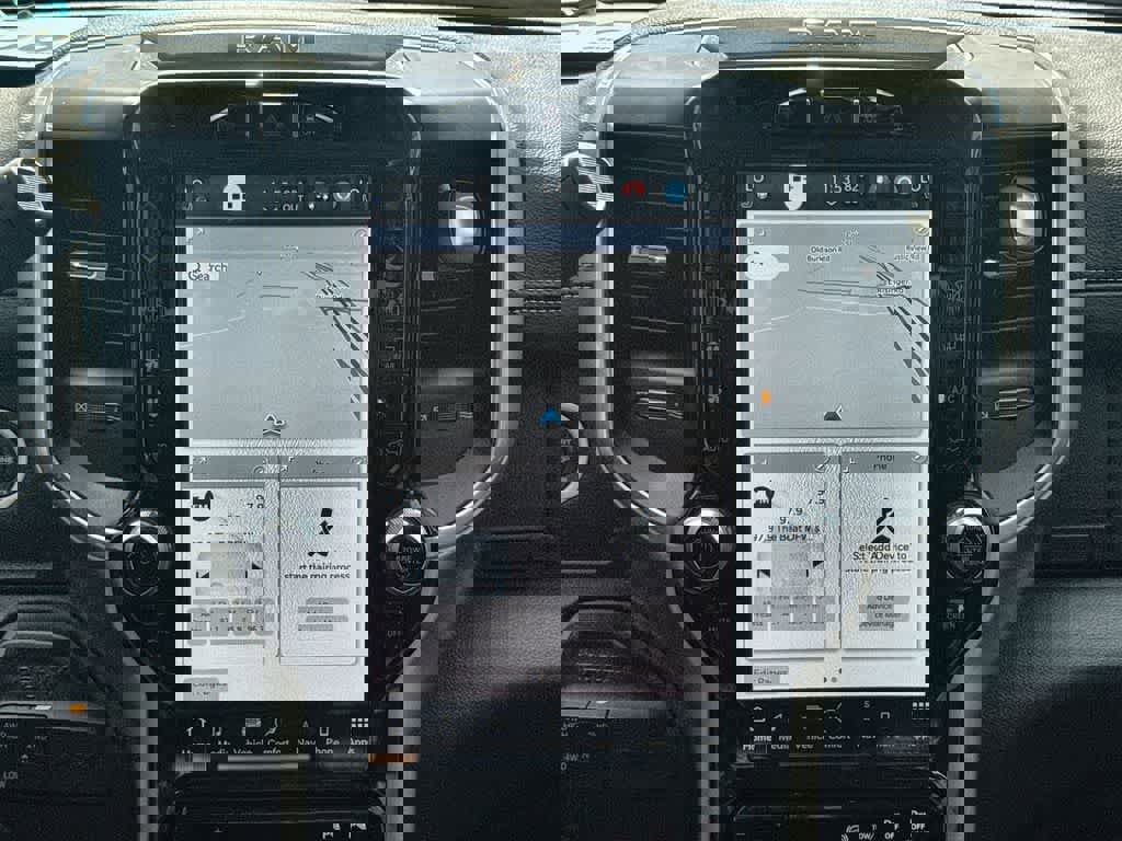 Used 2024 RAM 2500 Laramie image 16