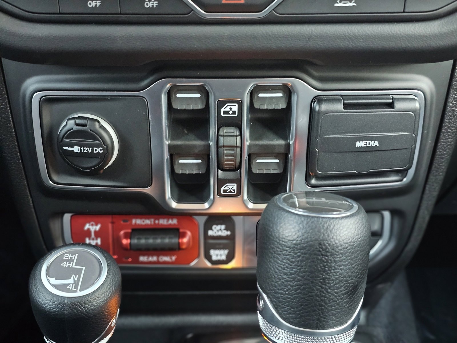 New 2026 Jeep Gladiator Rubicon image 14