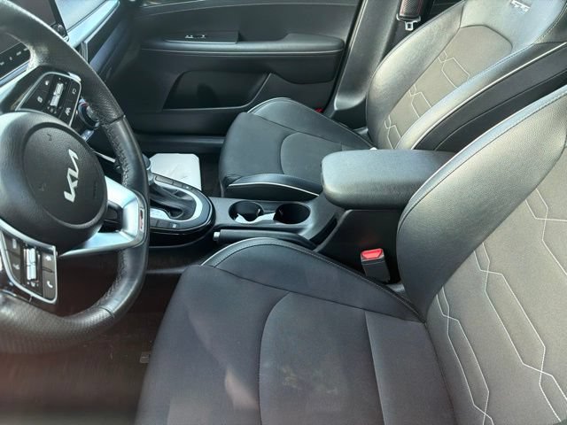 Used 2023 Kia Forte GT-Line FWD image 5