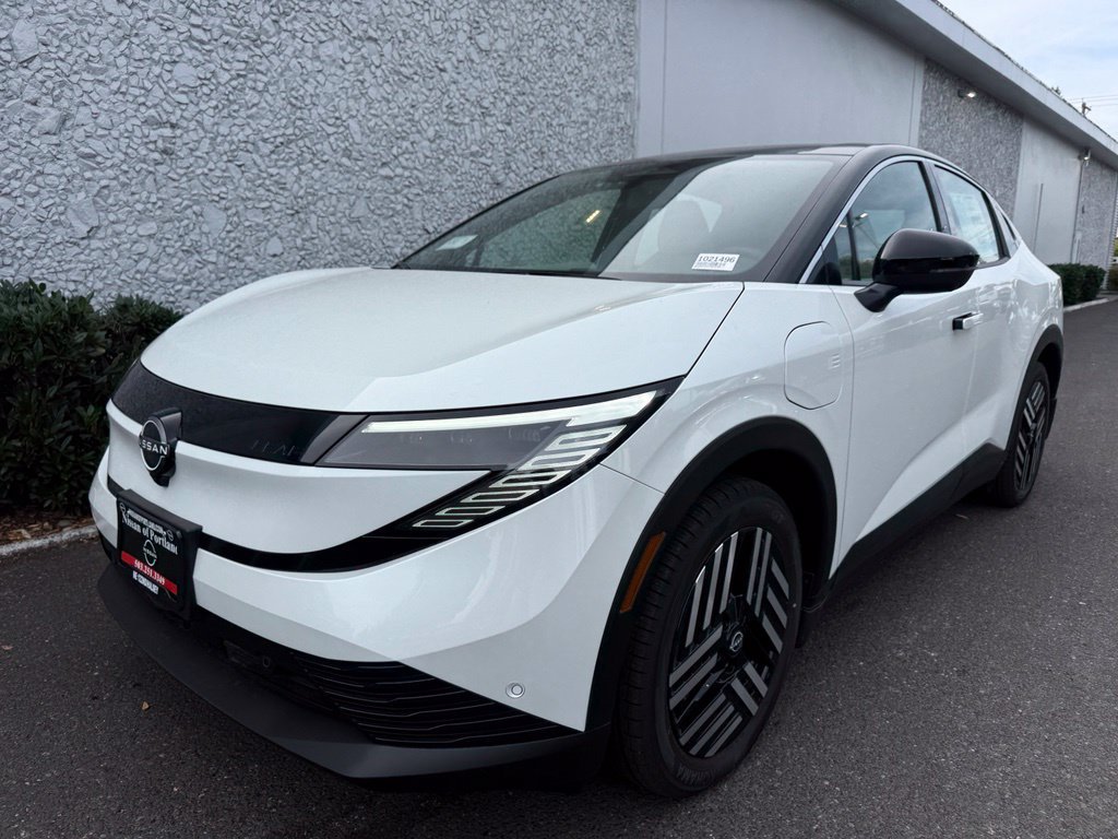 New 2026 Nissan Leaf SV Plus w/ Floor Mat Package (SV+) FWD image 2