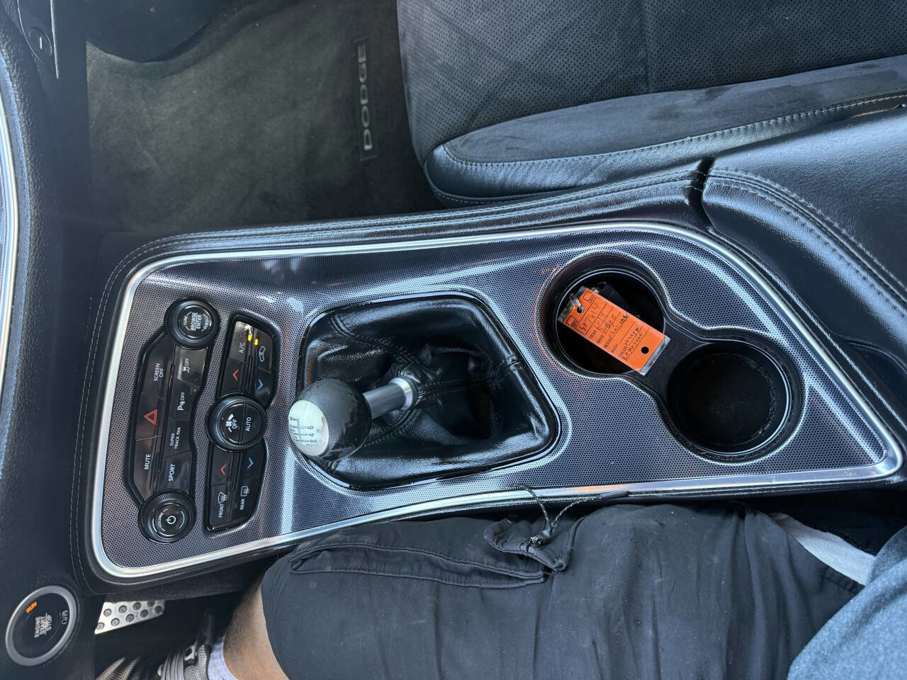 Used 2017 Dodge Challenger R/T Scat Pack w/ Leather Interior Group image 23