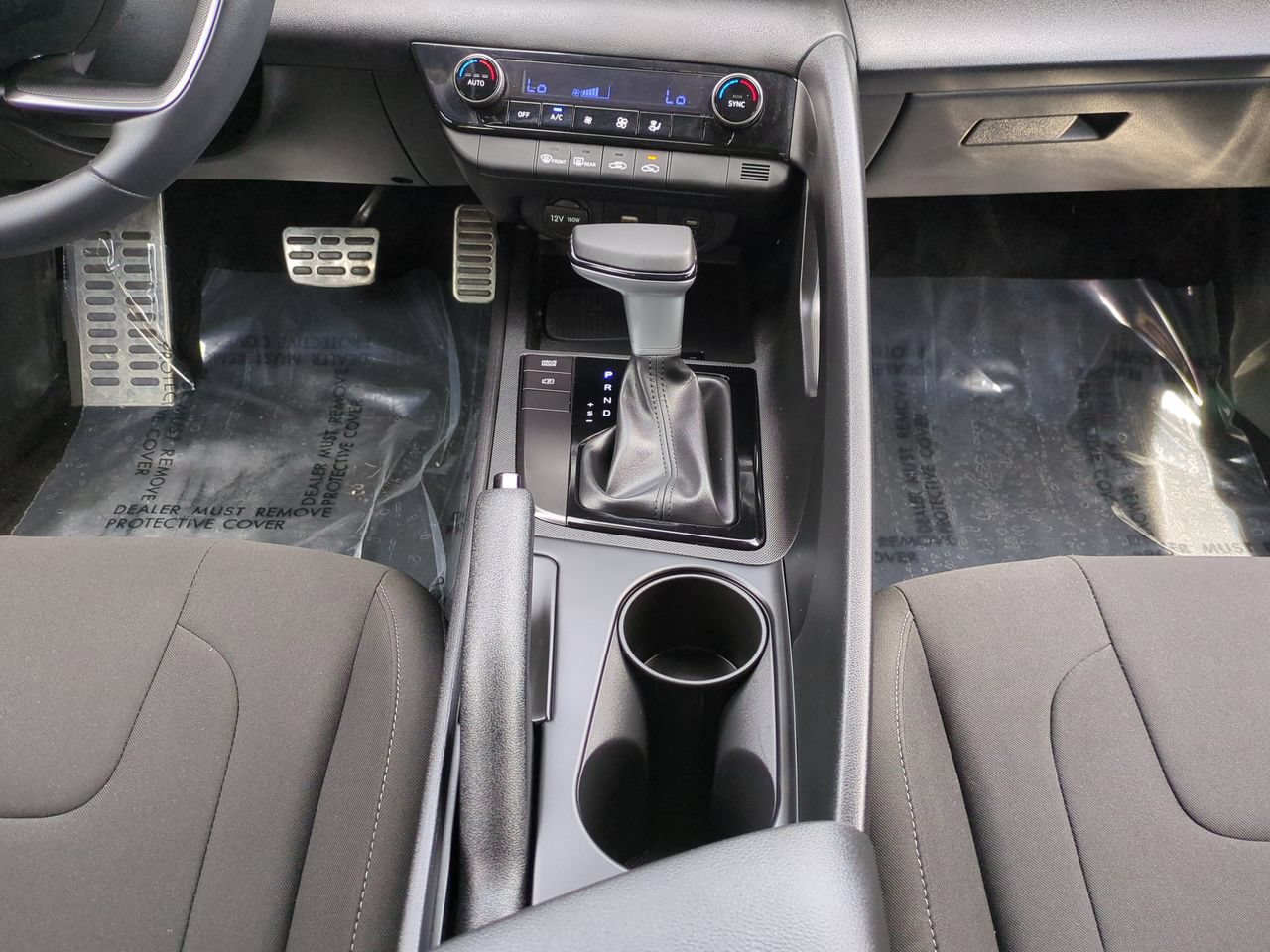 Used 2026 Hyundai Elantra Sport FWD image 18