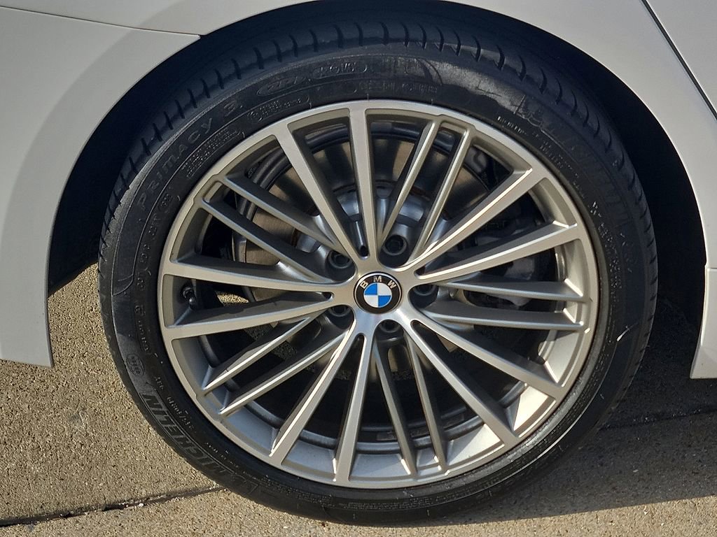 Used 2020 BMW 530i xDrive w/ Premium Package AWD/4WD image 7