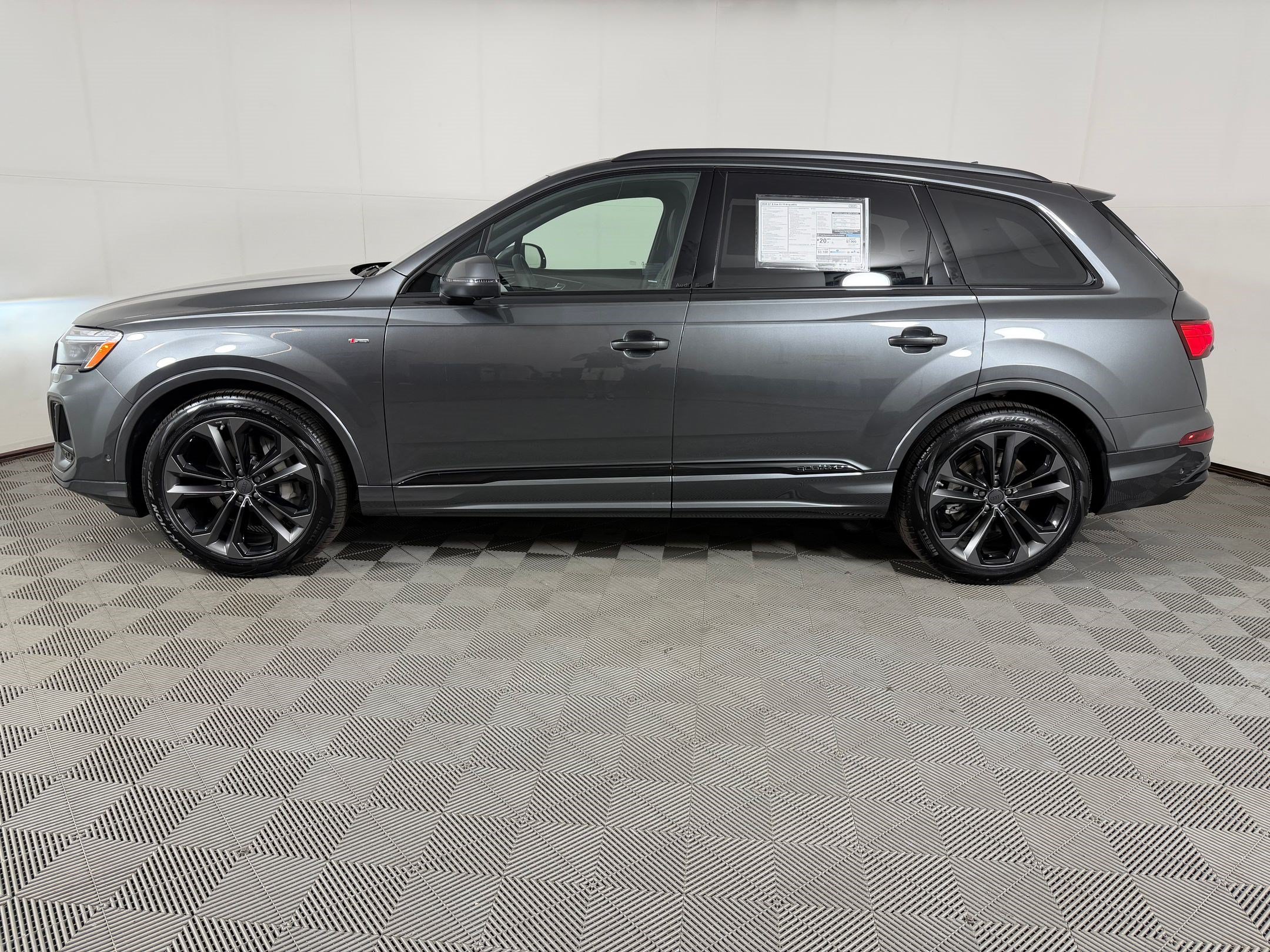 New 2026 Audi Q7 Premium Plus AWD/4WD image 2