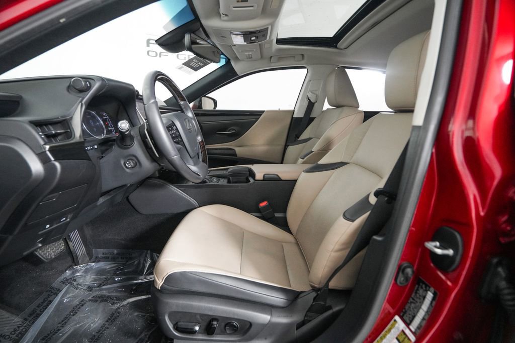 Certified 2021 Lexus ES 350 w/ Premium Package FWD image 9