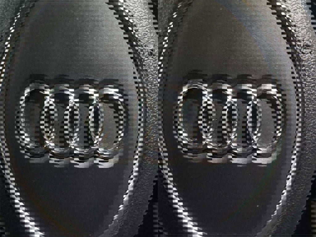 Used 2019 Audi A4 2.0T Premium Plus w/ Premium Plus Package image 30