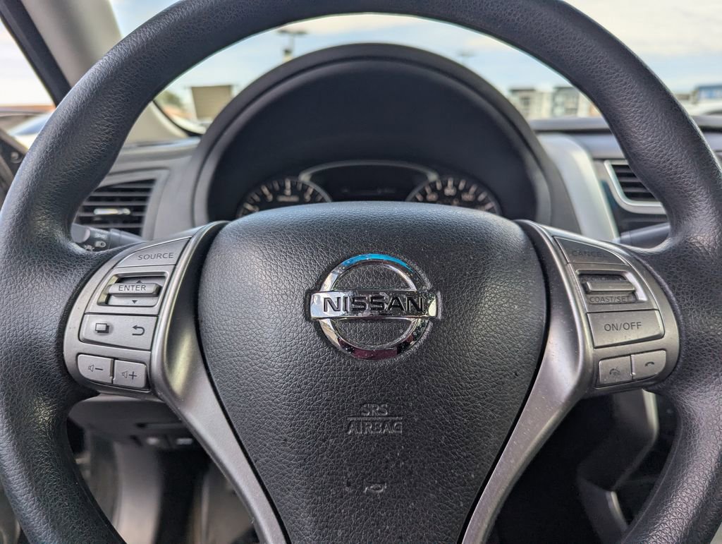 Used 2015 Nissan Altima 2.5 S w/ Power Driver Seat Package FWD image 19