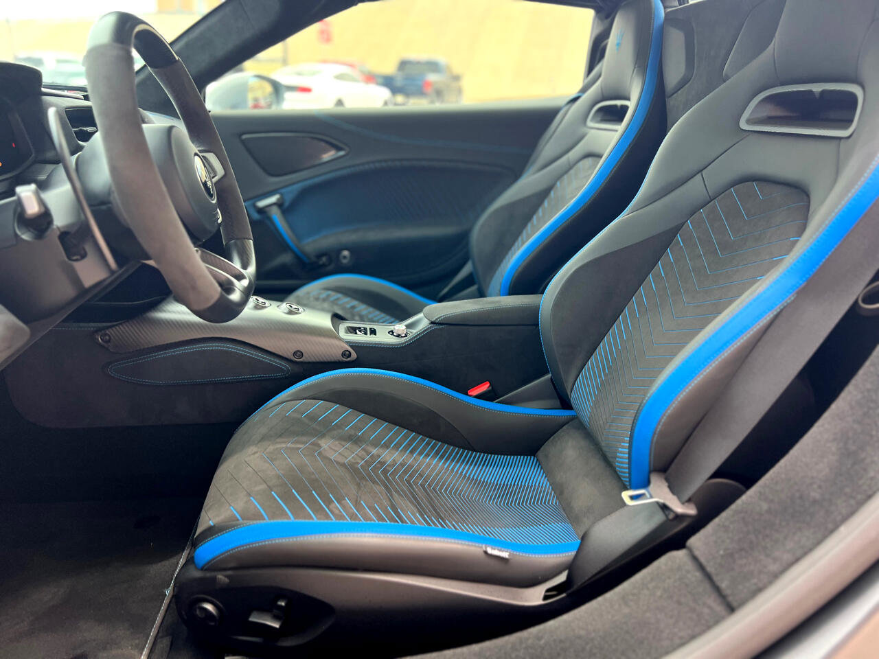 Used 2023 Maserati MC20 Spyder image 24