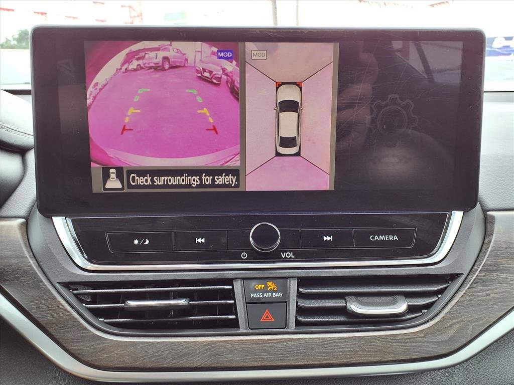 Used 2023 Nissan Altima 2.5 SL image 4