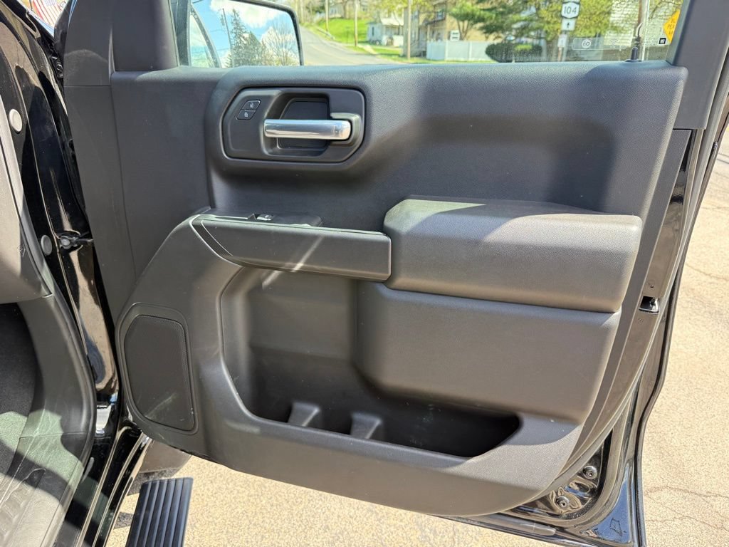 Used 2024 Chevrolet Silverado 1500 Custom AWD/4WD image 30