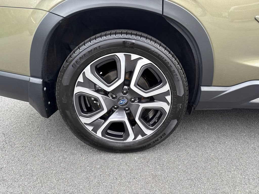 Used 2024 Subaru Ascent Touring AWD/4WD image 9