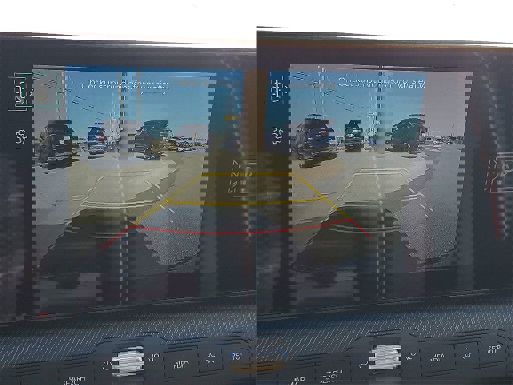 New 2025 Kia K4 GT-Line image 18