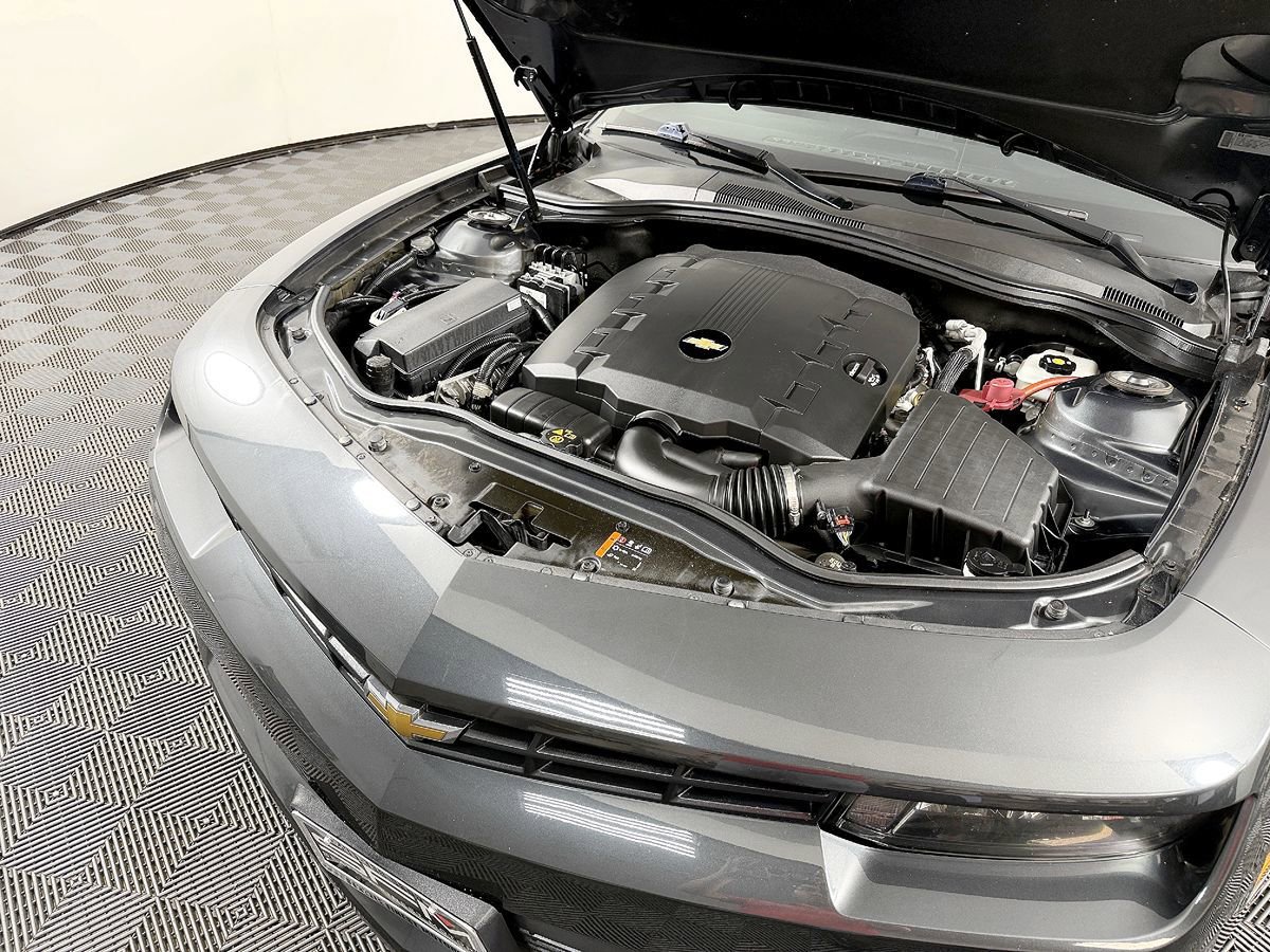Used 2014 Chevrolet Camaro LS RWD image 17