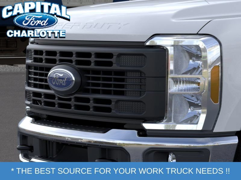 New 2026 Ford F250 XL w/ XL Chrome Package RWD image 17