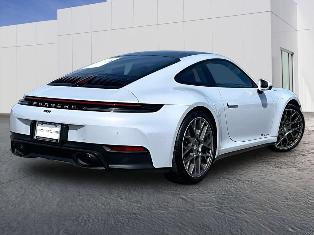 Used 2025 Porsche 911 Carrera RWD image 7