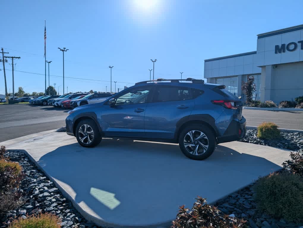 Used 2024 Subaru Crosstrek 2.0i Premium AWD/4WD image 14