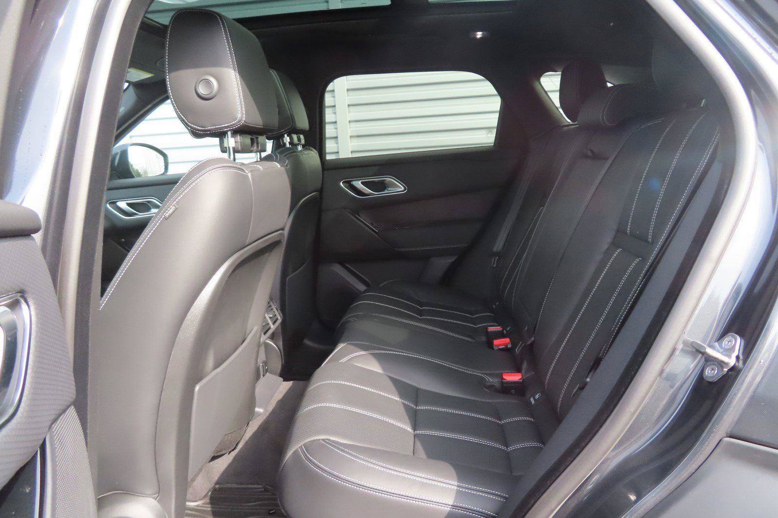 Certified 2023 Land Rover Range Rover Velar R-Dynamic S AWD/4WD image 6