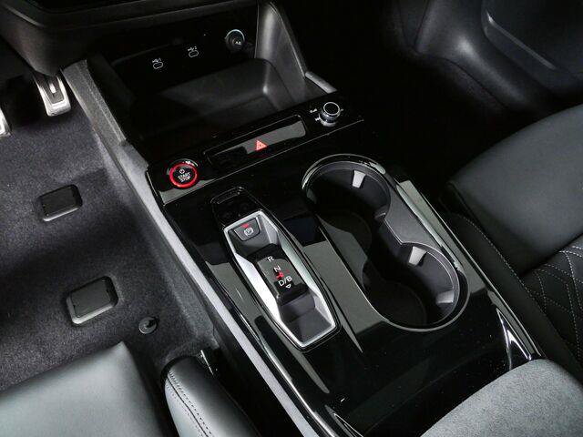 New 2027 Audi SQ6 e-tron Premium Plus AWD/4WD image 19