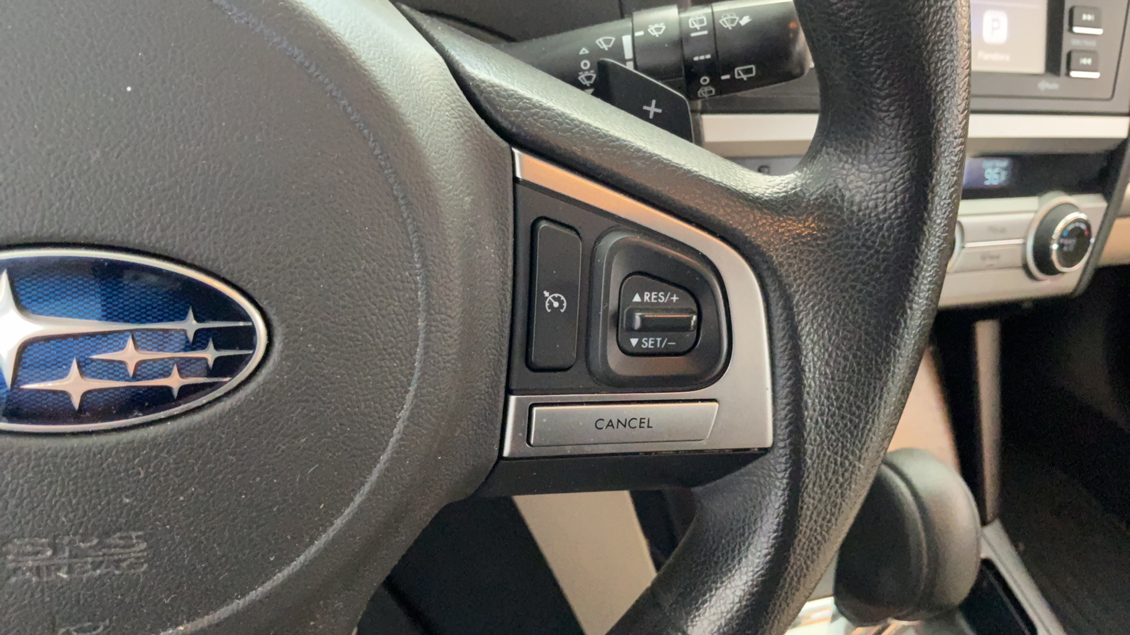 Used 2016 Subaru Outback 2.5i w/ Popular Package #1 AWD/4WD image 17