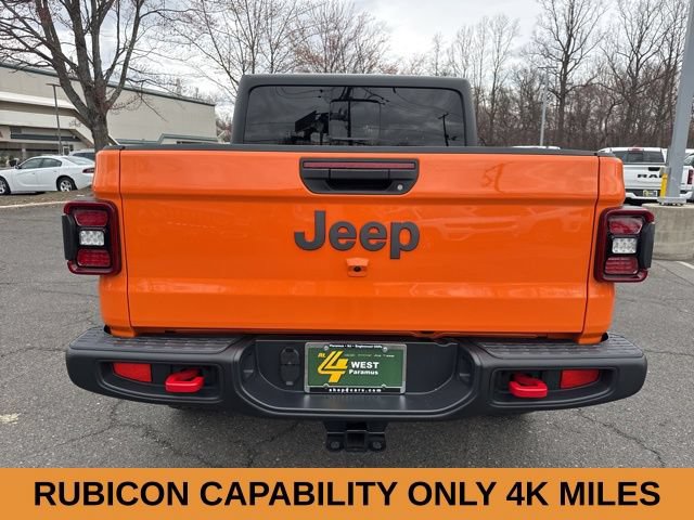 Used 2025 Jeep Gladiator Rubicon w/ Technology Group AWD/4WD image 23