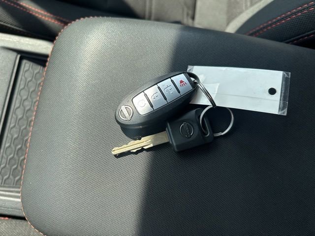 Used 2023 Nissan Frontier PRO-4X w/ Pro Convenience Package image 40