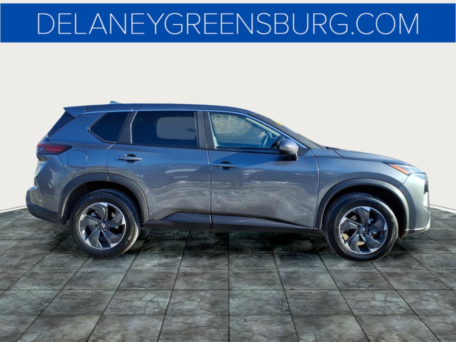 Certified 2025 Nissan Rogue SV image 2