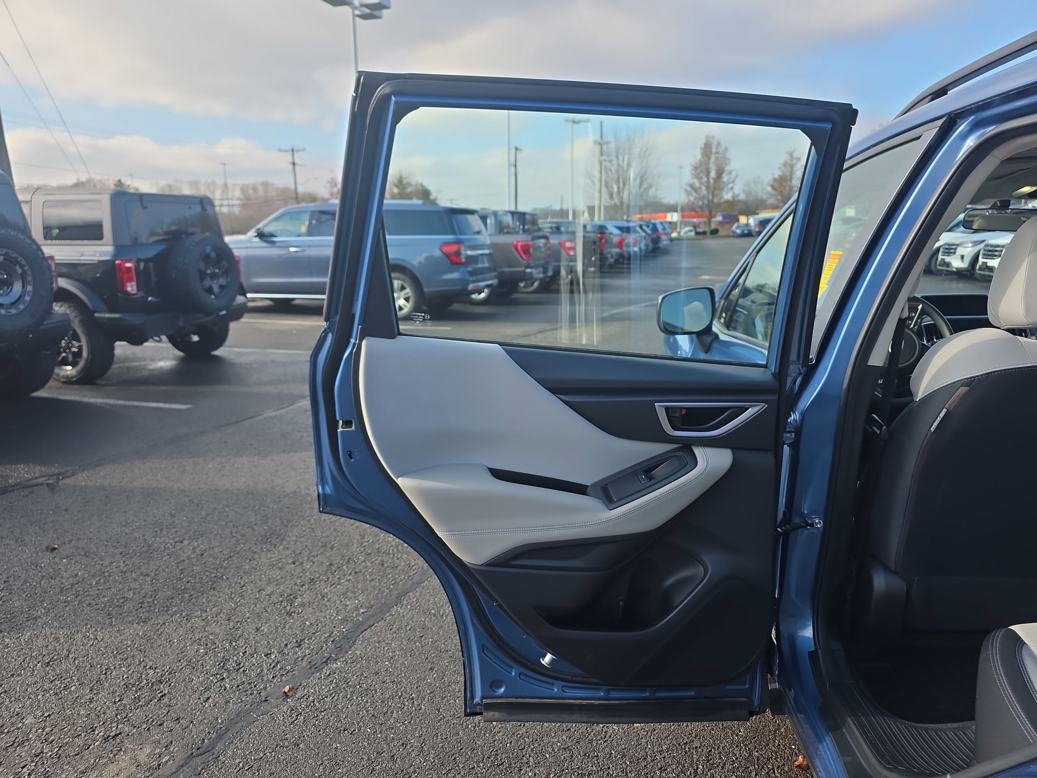 Used 2020 Subaru Forester w/ Alloy Wheel Package image 22